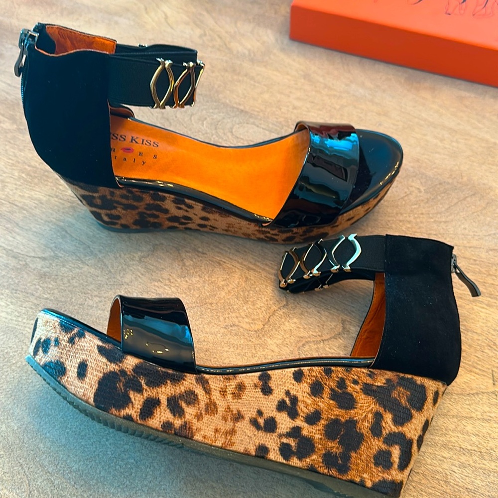 Kissy Kissy Black and Brown Wedge Sandals. Brand new